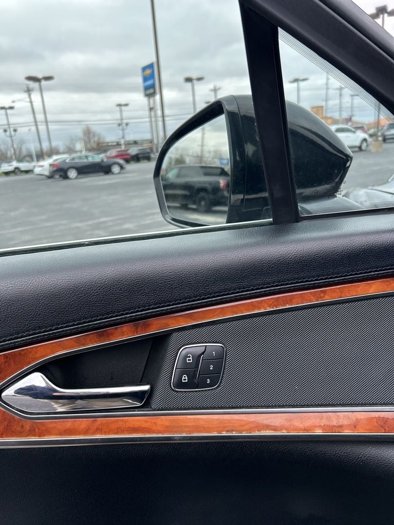 2019 Lincoln Nautilus Select