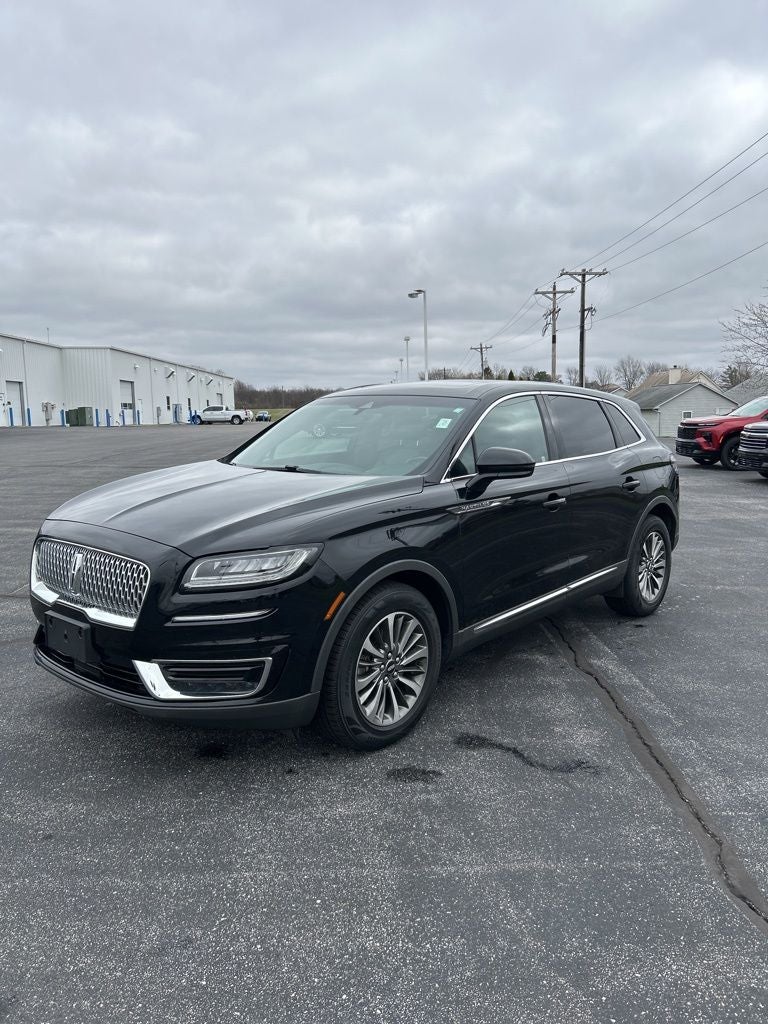 2019 Lincoln Nautilus Select
