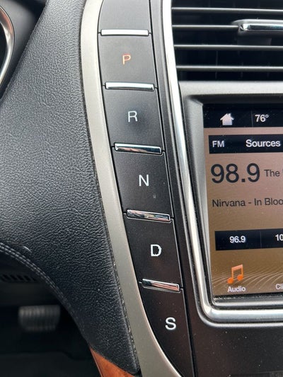 2019 Lincoln Nautilus Select