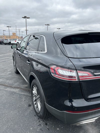 2019 Lincoln Nautilus Select
