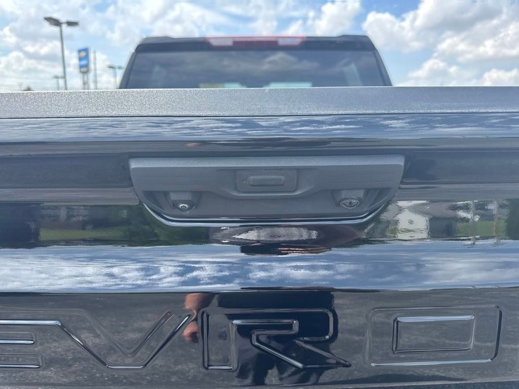 2023 Chevrolet Silverado 1500 Custom Trail Boss
