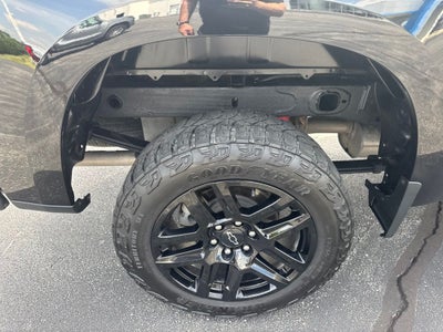 2023 Chevrolet Silverado 1500 Custom Trail Boss