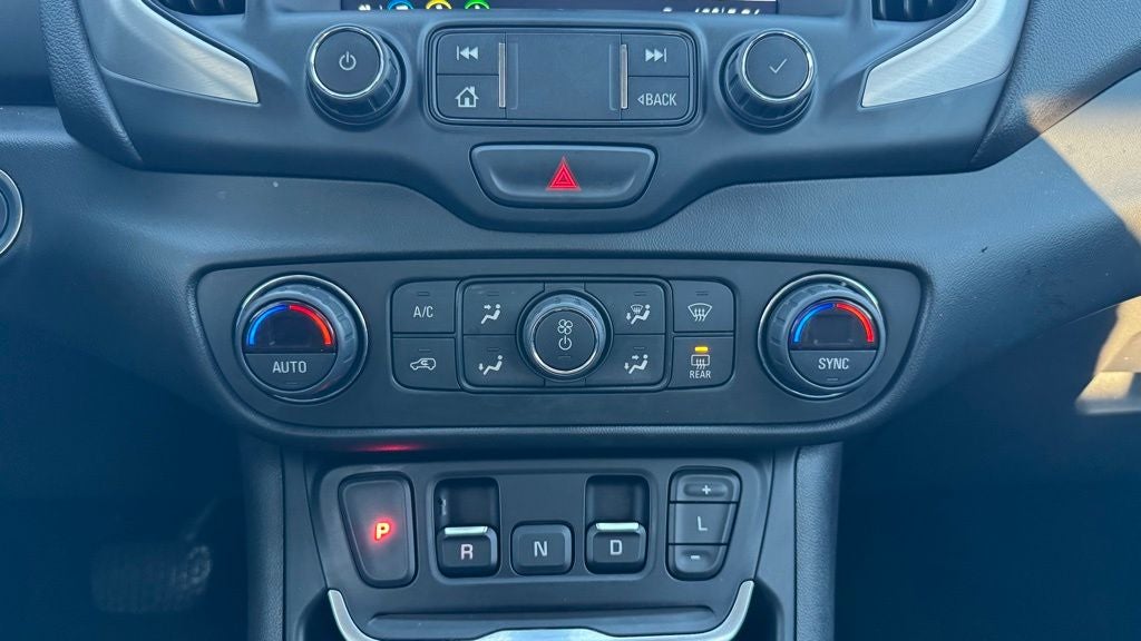 2021 GMC Terrain SLT