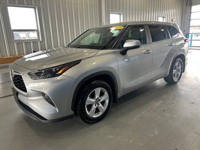 2023 Toyota Highlander LE