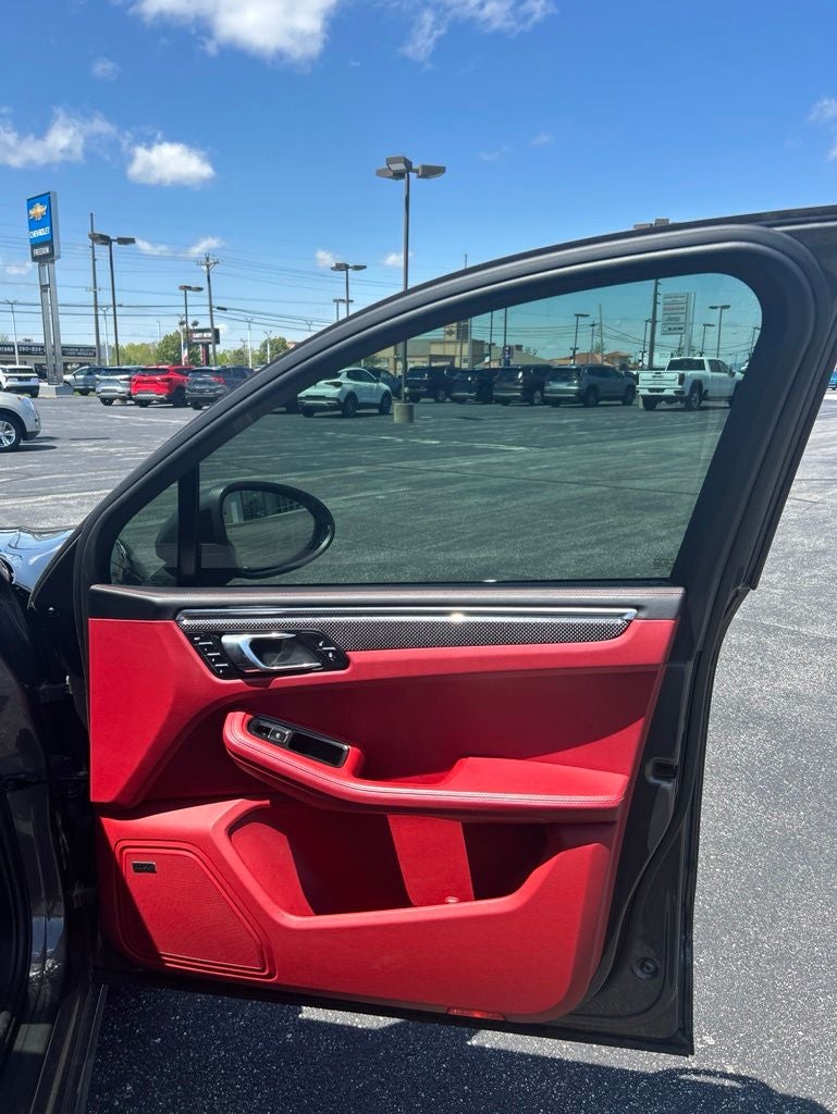 2017 Porsche Macan GTS